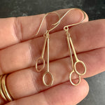 14 karat yellow gold drop earrings