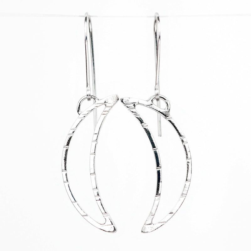 sterling silver crescent moon earrings